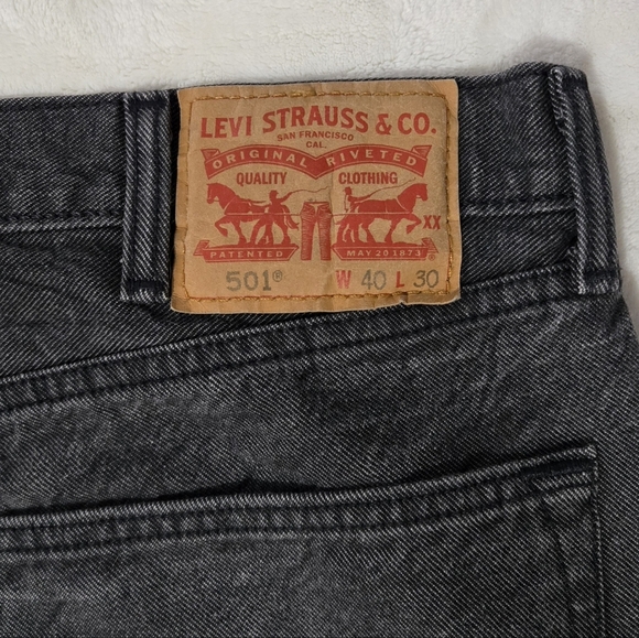 Levi's 501 Men's Jeans Dark Gray Size 40/30 Straight Leg Stylish Distressed - Picture 10 of 11